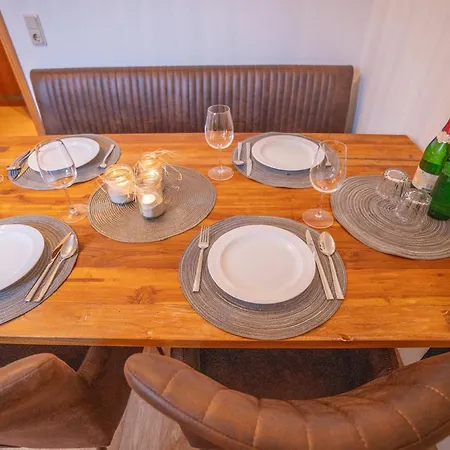 Primeloft Stadtblick - Stilvoll & Modern - Zentrum - Bis 5 Pers - Mit Parkplatz Lejlighed *